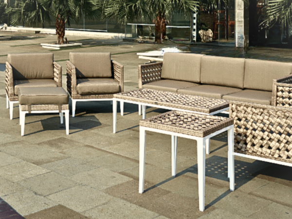 Barcelona Coffee Table, is a masterful fusion of contemporary design and practicality that transcends the ordinary.